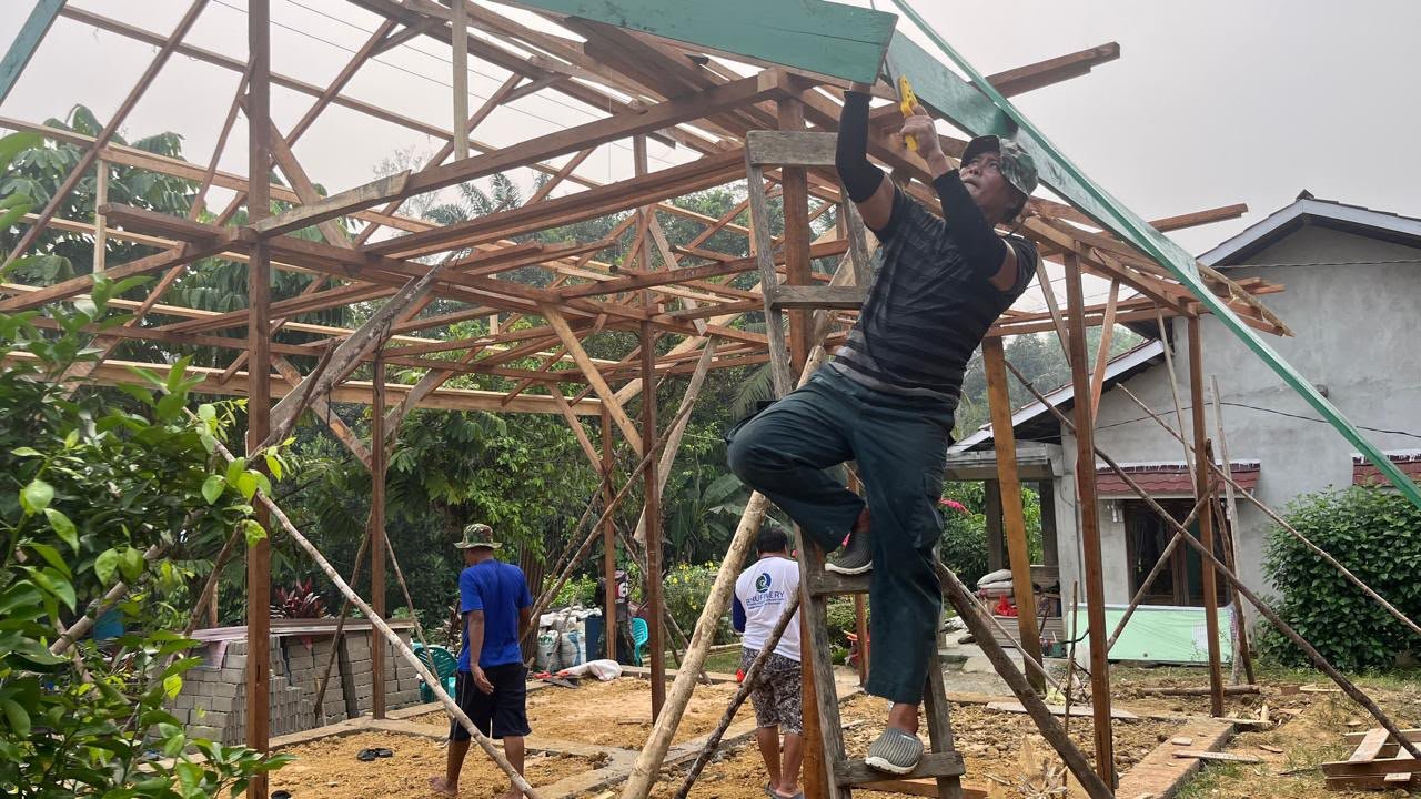 Satgas TMMD Reguler Ke-130 Percepat Pembangunan RTLH untuk Masyarakat Landak