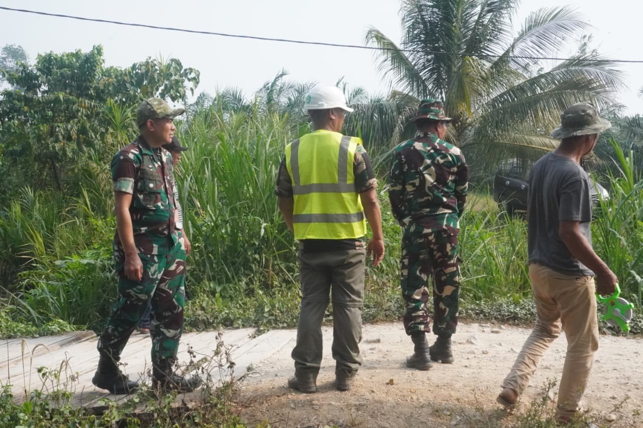 Warga Parumpanai Ucapkan Terima Kasih atas Perbaikan Jalan dari TMMD