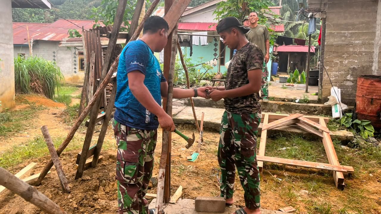 Kisah Harapan Baru Bu Suhanim Melalui Program Pembangunan Satgas TMMD
