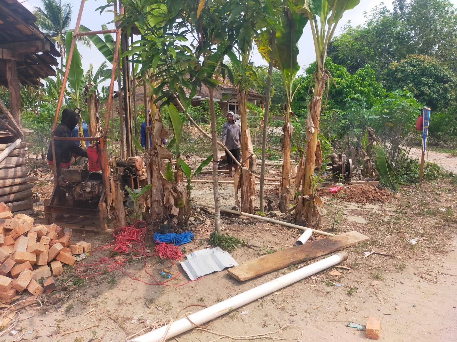 Proyek Sumur Bor TNI di Way Kanan Penuhi Kebutuhan Air Bersih Warga Desa