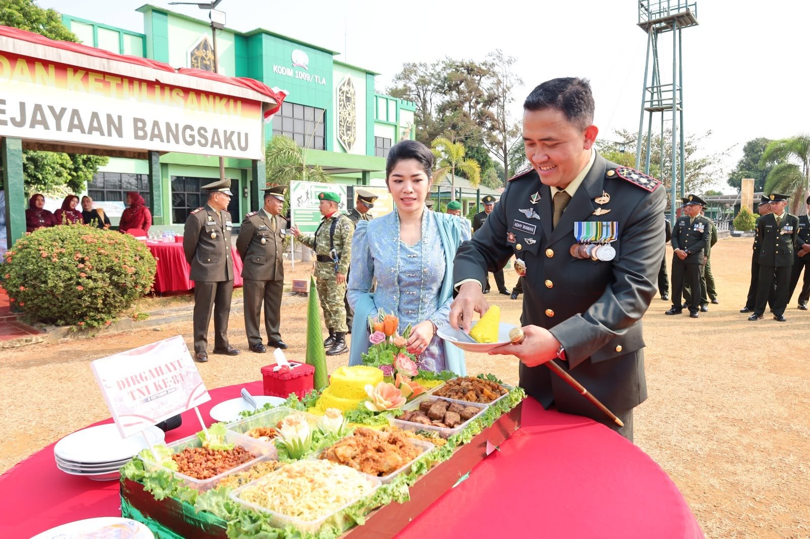 Peringatan HUT Ke-81 TNI Dipimpin Dandim 1009/Tanah Laut
