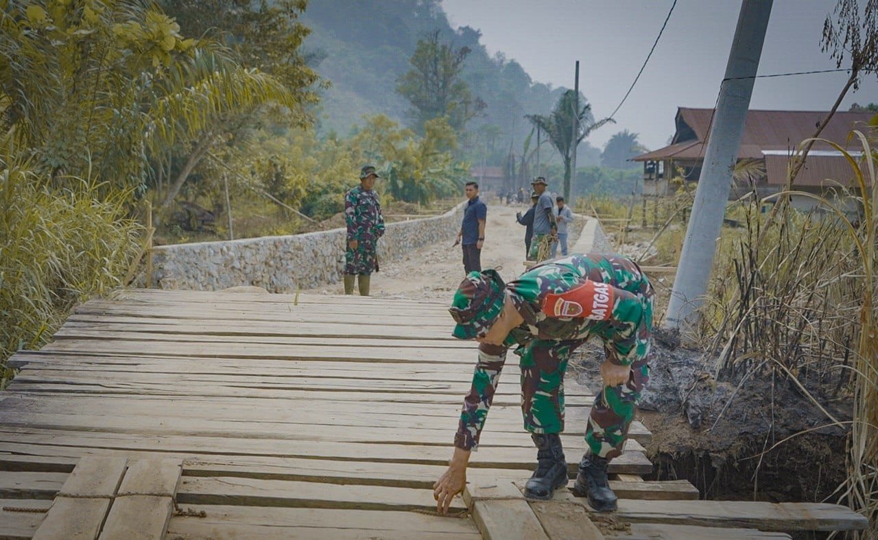 Dansatgas TMMD ke-130 Hargai Dedikasi Prajurit di Luwu Timur dengan Motivasi