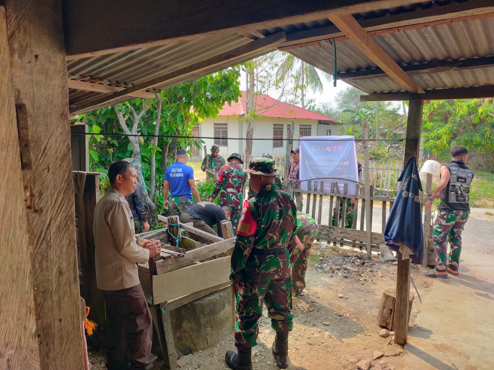 Sasar Kesejahteraan, TMMD ke-130 Kodim 1307/Poso Bangun Sumur Pompa di Soe
